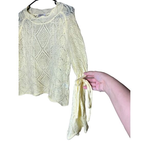 Honey & T Yellow Knit Bell Tie Sleeve Sweater Size Large - Picture 3 of 10